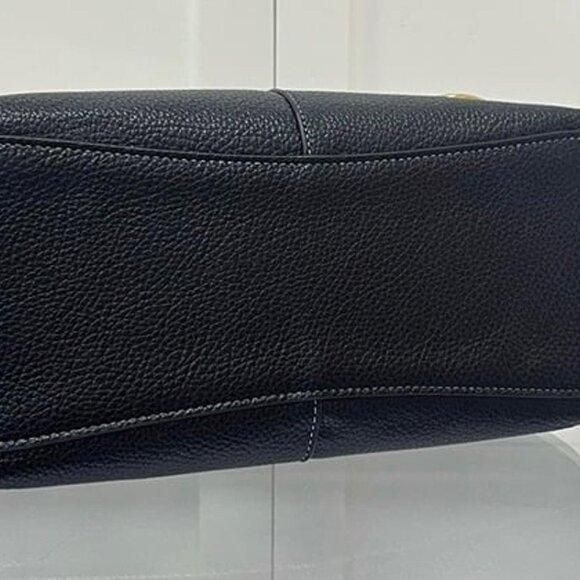 NWT Coach Lana Shoulder Bag 23 In Black CM545 - Picture 5 of 5